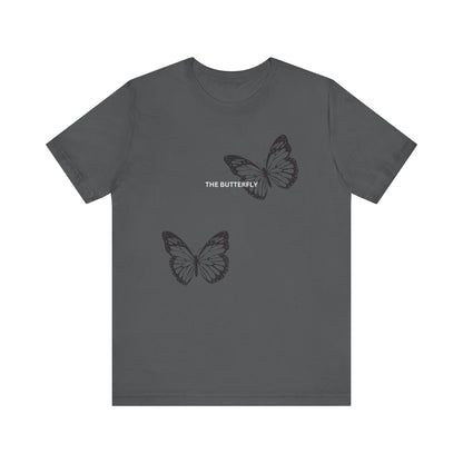 T-shirt graphique à motif papillon vibrant